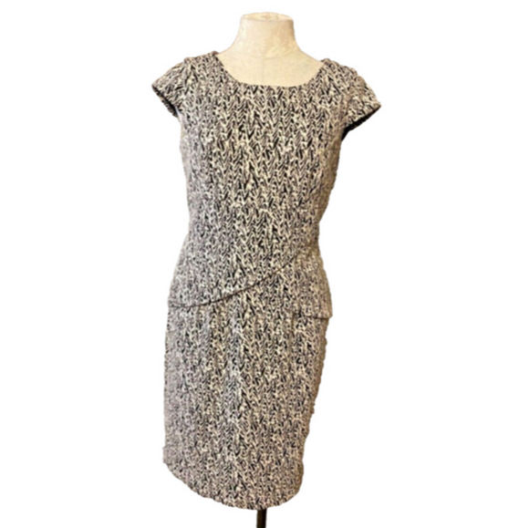 Calvin Klein Dress Ivory Cream Black 10 Short Sleeve Stretch Peplum - Picture 1 of 9